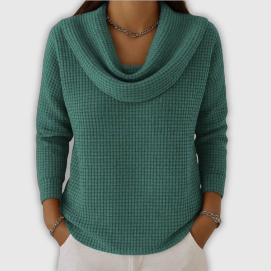 Анна – Топъл вафлен пуловер с елегантно водопадно деколте