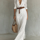 Макси рокля с дълги ръкави и втален силует