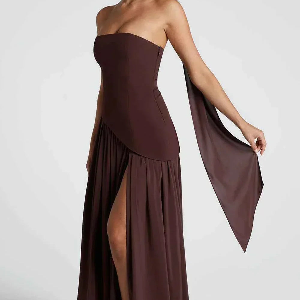 Малия | Дълга сватбена рокля с разрез и драпировка