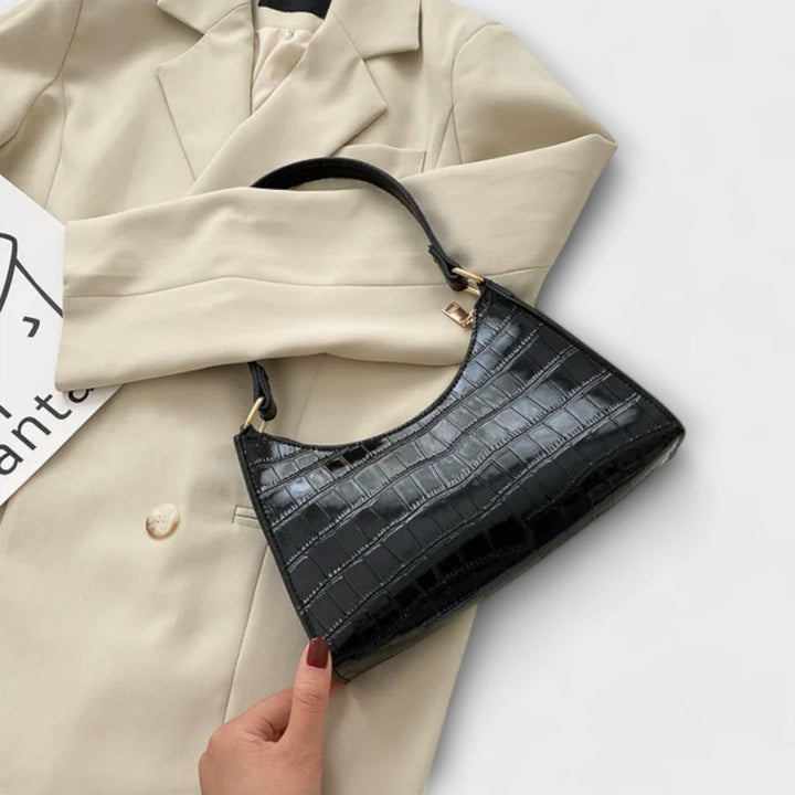 Aurora. - Shiny Leather Bag