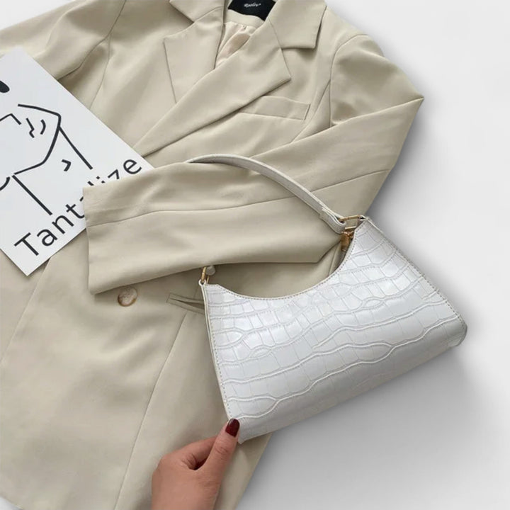 Aurora. - Shiny Leather Bag