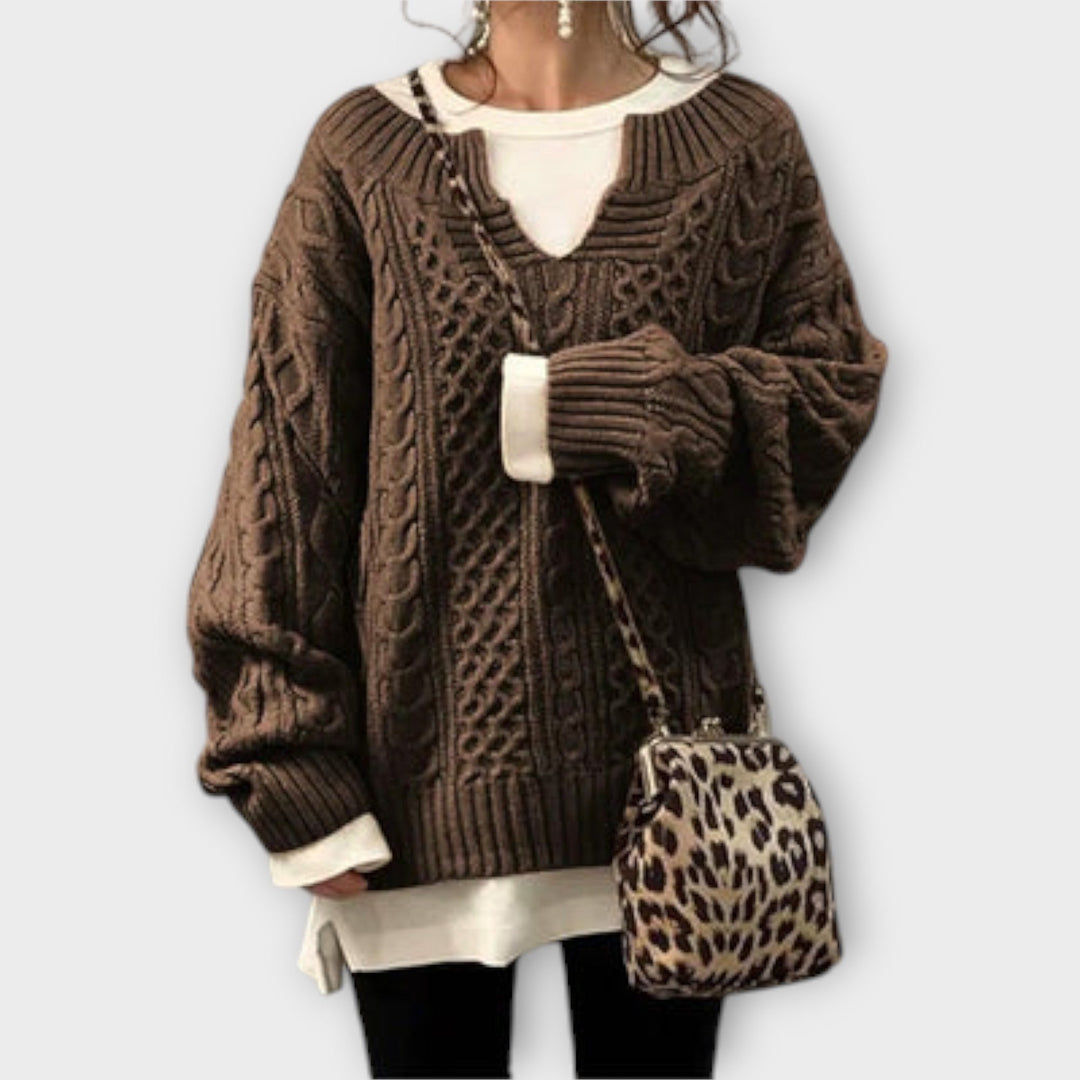 Aurora - Oversized Knit Sweater with Cable Pattern