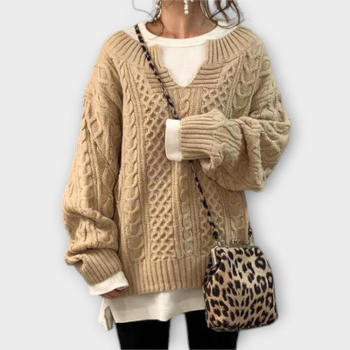 Aurora - Oversized Knit Sweater with Cable Pattern
