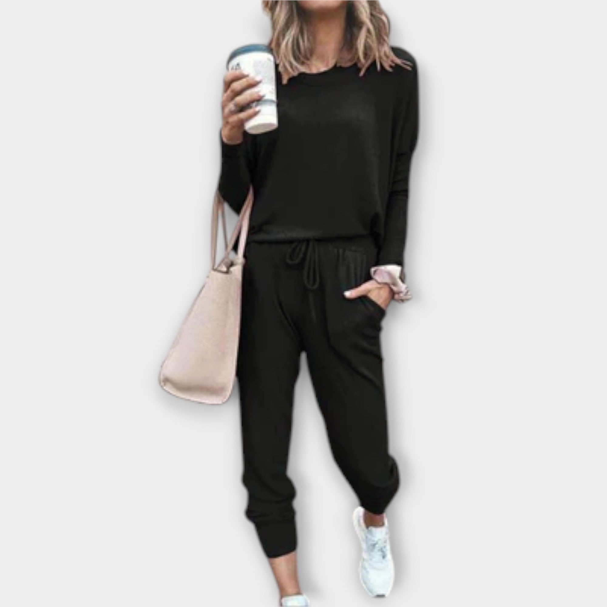 Аврора - Ненатрапчив комплект от две части