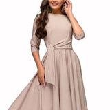 Елегантна рокля с люлеене