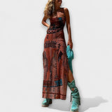 Такса - Уникална Миди Рокля с Деколте