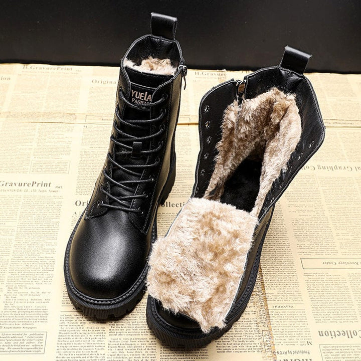 ANDREA™ | Elegant Winter Boots in Black Leather