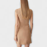 Elowen – Мини рокля с военен вдъхновен дизайн