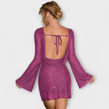 Рокля без гръб с пайети и дълги ръкави