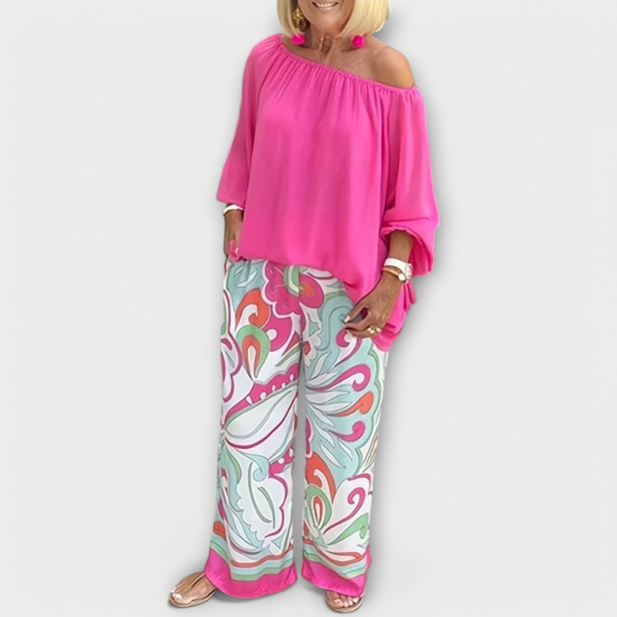 Йесения - Нежен Комплект от Две Части